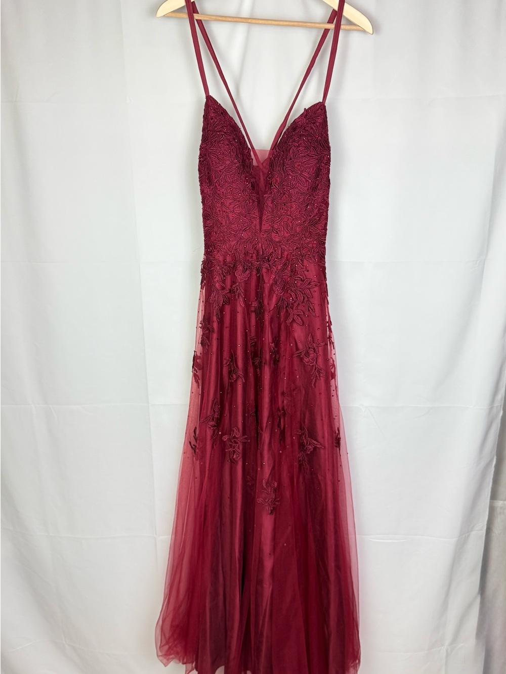 Camille La Vie Burgundy Mesh Applique Plunging Lace-Up A-Line Prom Gown